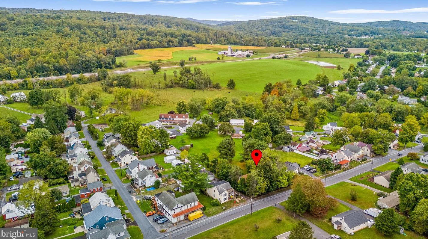 741 Hopeland Rd, Schoeneck, PA 17578