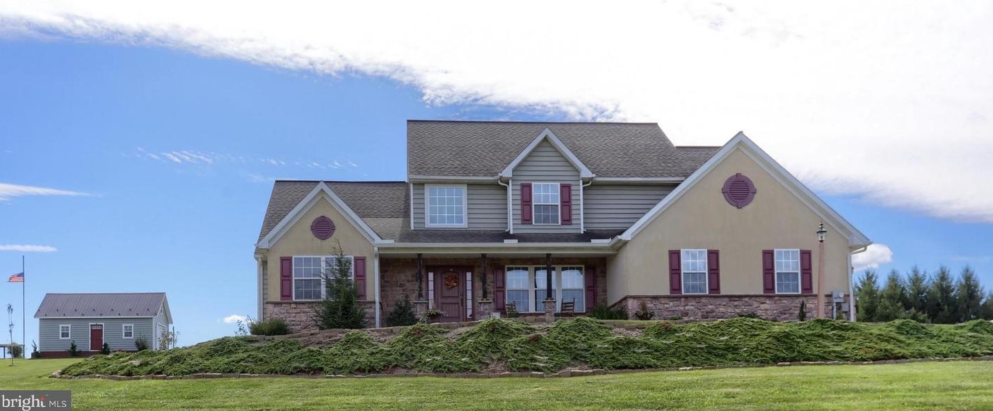 1205 Mt Airy Rd, Schoeneck, PA 17578