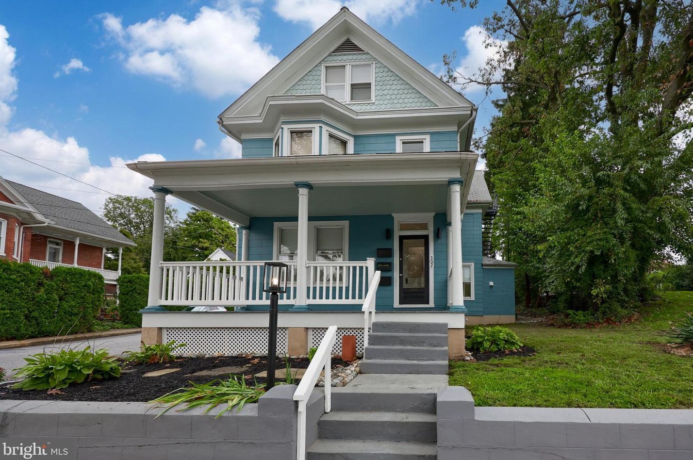 302 Market St, Marietta, PA 17547-1605