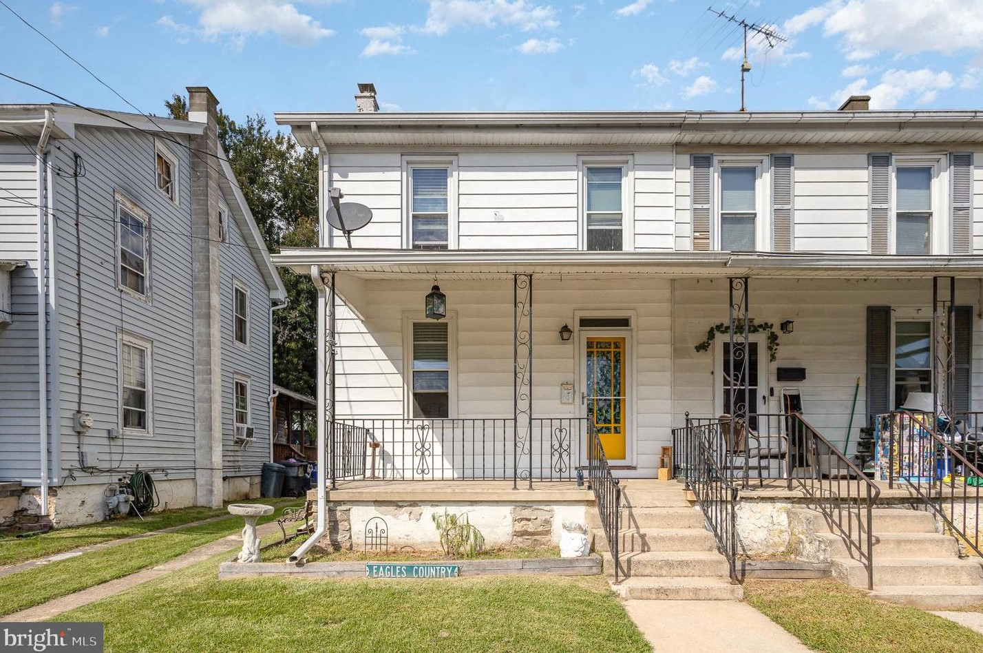 61 W Slokom Ave, Bartville, PA 17509