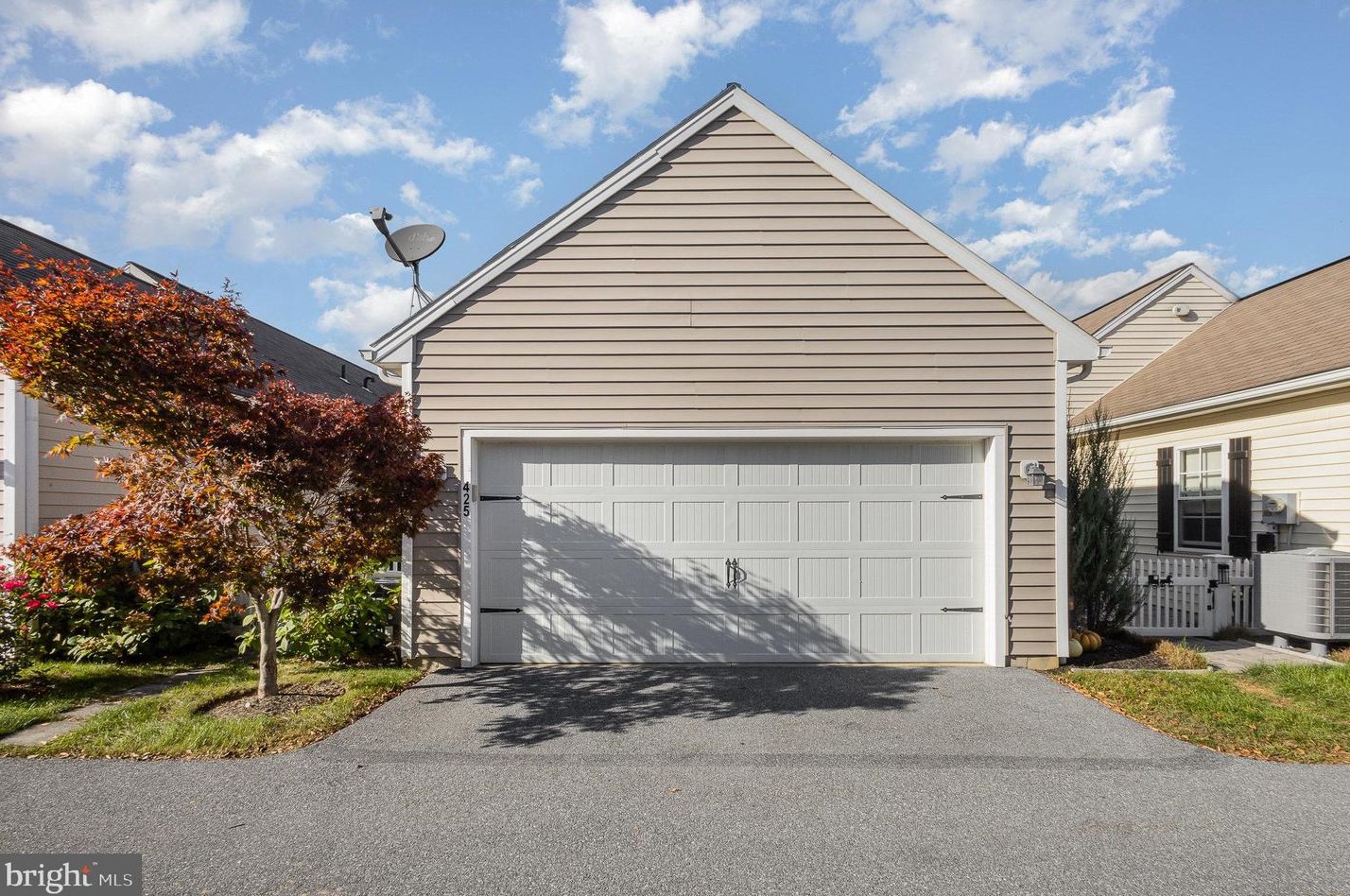 425 Old Post Ln, Edisonville, PA 17579
