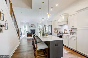 102 Village Dr, Millersville, PA 17551 - Photo 10