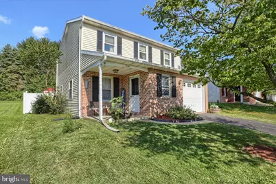 214 Linda Terrace, Ephrata, PA 17522 - Photo 2