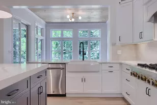 421 Southampton Dr, Lititz, PA 17543 - Photo 12