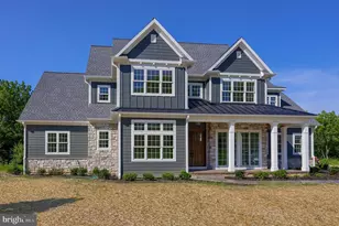 421 Southampton Dr, Lititz, PA 17543 - Photo 1