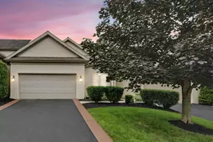 660 Woodfield Dr, Lititz, PA 17543 - Photo 2