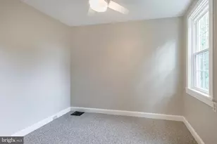 340 College Ave, Lancaster, PA 17603 - Photo 12