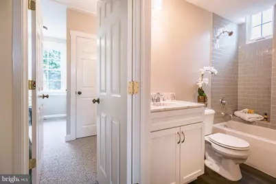 340 College Avenue #CARRIAGE HOUSE, Lancaster, PA 17603 - Photo 14