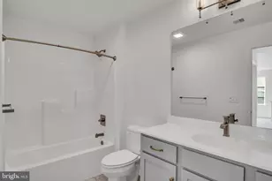 105 Village Dr, Millersville, PA 17551 - Photo 12