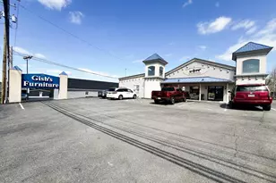 2191 Lincoln Hwy E, Lancaster, PA 17602 - Photo 1