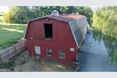 2596 Old Philadelphia, Bird in Hand, PA 17505 - Photo 4