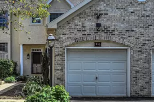 916 Rivergate Ct, Millersville, PA 17551 - Photo 2