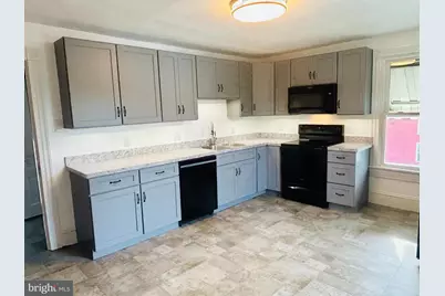 228-B N Barbara Street, Mount Joy, PA 17552 - Photo 4