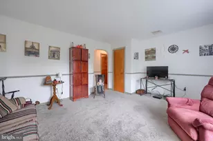 1127 Grinnell Ave, Columbia, PA 17512 - Photo 4