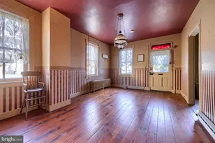 2 S Charlotte St, Manheim, PA 17545 - Photo 32