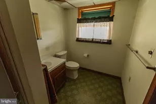 425 Mill Creek Rd, Bird in Hand, PA 17505 - Photo 26