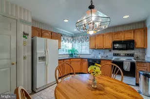 50 Briargate Pl, Millersville, PA 17551 - Photo 8
