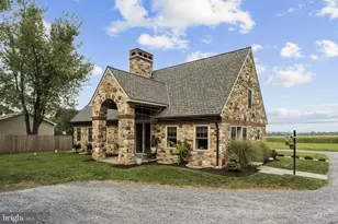 650 Broad St, Honey Brook, PA 19344 - Photo 6