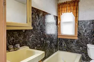 157 S Wolf St, Manheim, PA 17545 - Photo 18