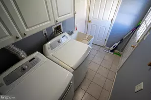 210 Rocklawn Ln, Lancaster, PA 17601 - Photo 18