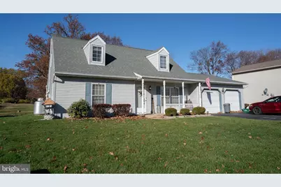 210 Rocklawn Lane, Lancaster, PA 17601 - Photo 2