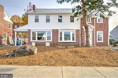 148 E Broad Street, New Holland, PA 17557 - Photo 2