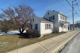 857 Village Rd, Lancaster, PA 17602 - Photo 2