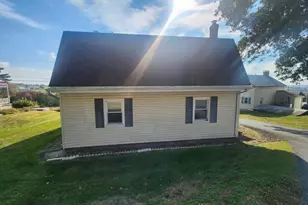 827 Disston View Dr, Lititz, PA 17543 - Photo 8