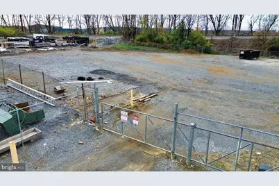 1278 Loop Road #SECURE LOT, Lancaster, PA 17601 - Photo 2