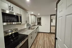 211 S 2nd St, Columbia, PA 17512 - Photo 10