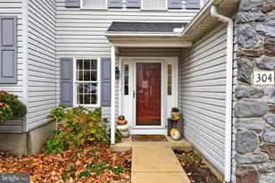 304 Treetops Ct, Lancaster, PA 17601 - Photo 4