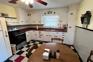 327 W Ferdinand St, Manheim, PA 17545 - Photo 8