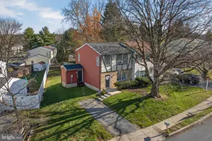 1077 Monticello Ln, Lancaster, PA 17603 - Photo 4