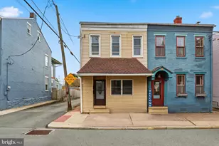 128 N 7th St, Columbia, PA 17512 - Photo 2