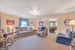 223 Lemon St, Elizabethtown, PA 17022 - Photo 8