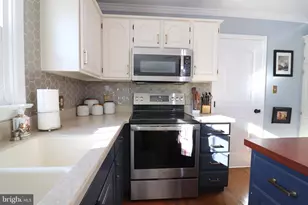 1560 S Jefferson Ct, Lancaster, PA 17602 - Photo 16