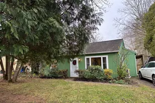 2120 Lyndon Ave, Lancaster, PA 17602 - Photo 2