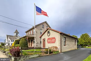 200 E Main St, Terre Hill, PA 17581 - Photo 2