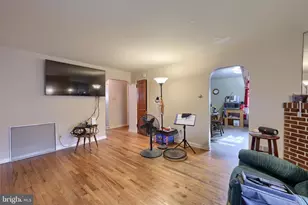 202 Elizabeth Dr, Lancaster, PA 17601 - Photo 10