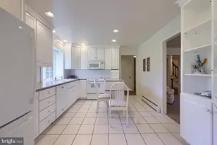 1821 Santa Barbara Dr, Lancaster, PA 17601 - Photo 18