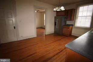 254 S Railroad Ave, New Holland, PA 17557 - Photo 4