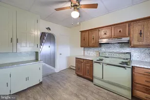 144 S 6th St, Columbia, PA 17512 - Photo 8