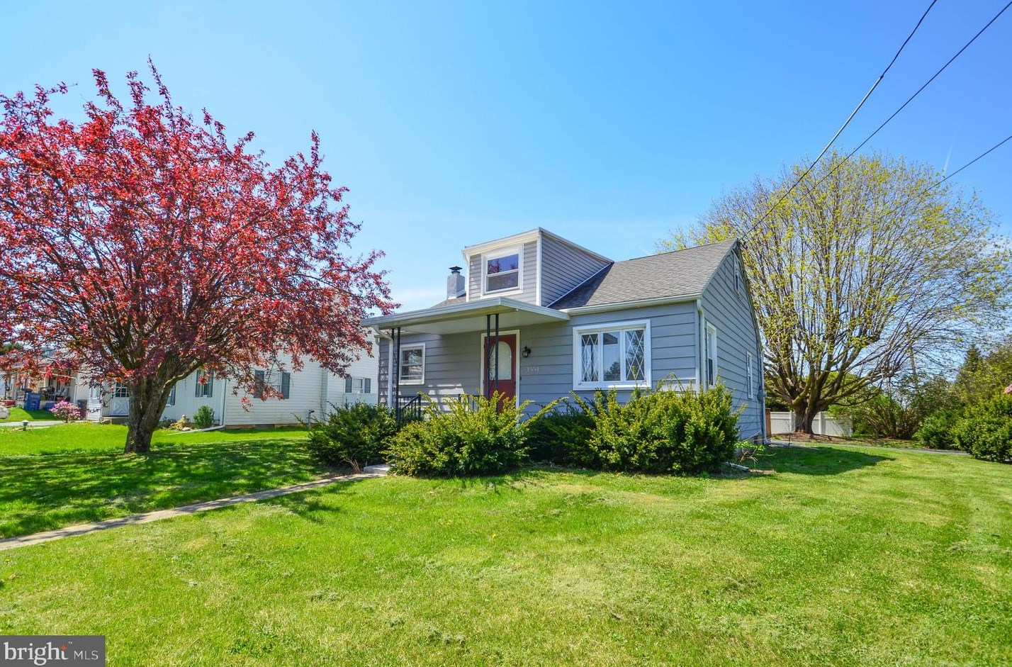 1554 27th St, Allentown, PA 18104-2403