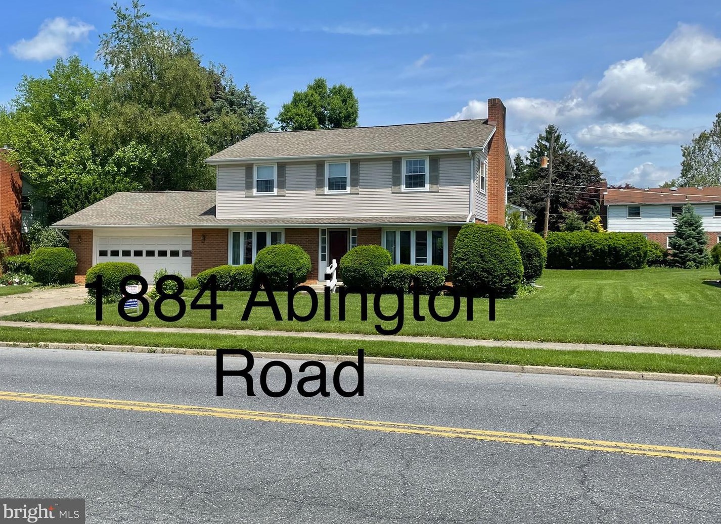 1884 Abington Rd, Bethlehem, PA 18018-1502
