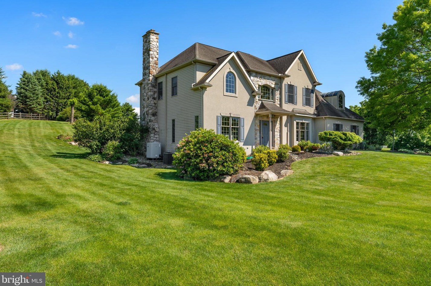 5321 Cider Press Rd, Schnecksville, PA 18078