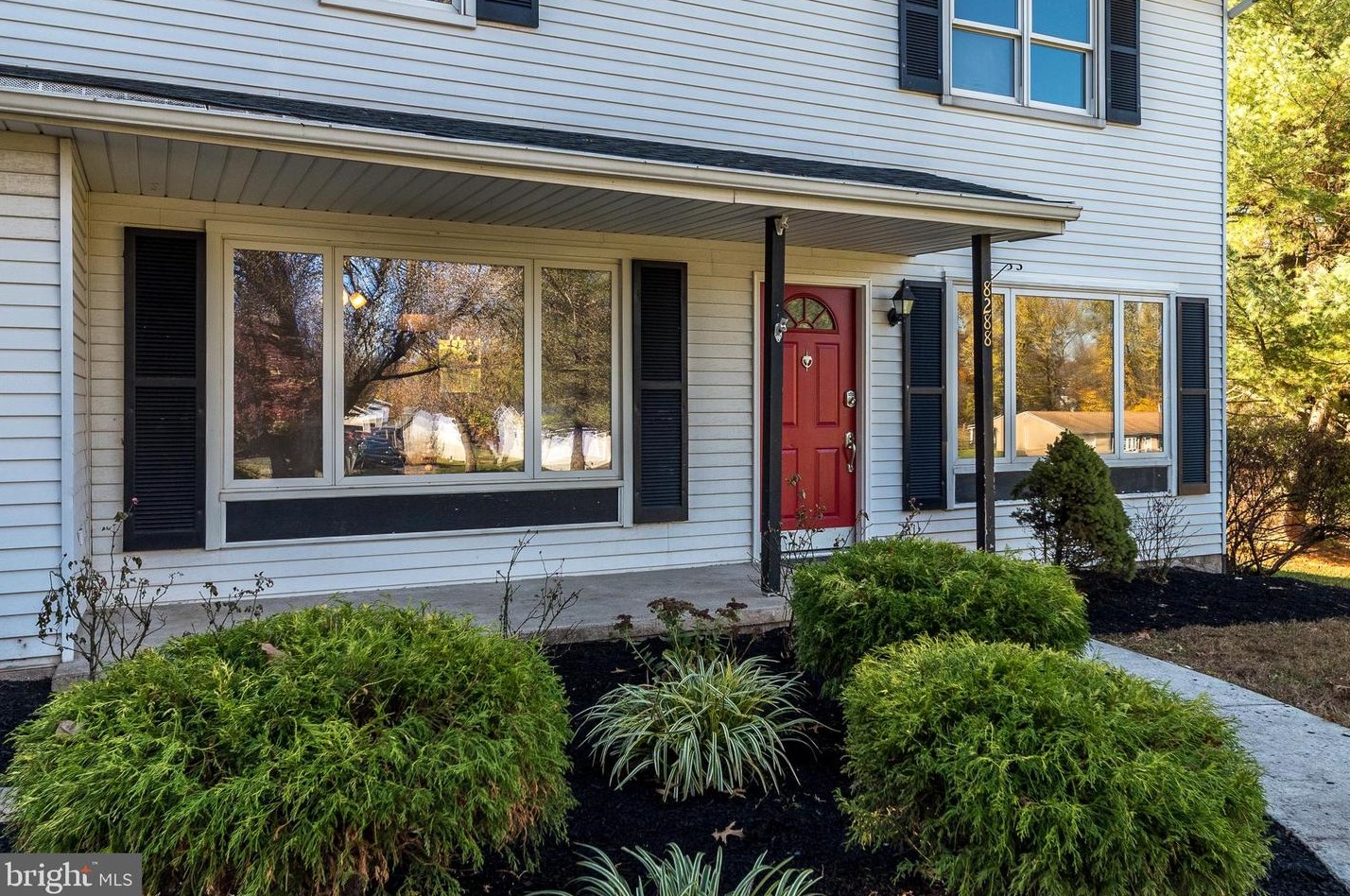 8288 Milky Way, Zionsville, PA 18092