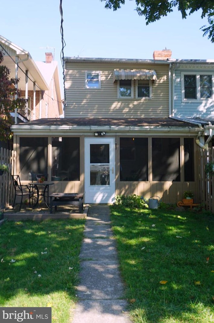 134 4 St, Emmaus PA 18049-2731 exterior