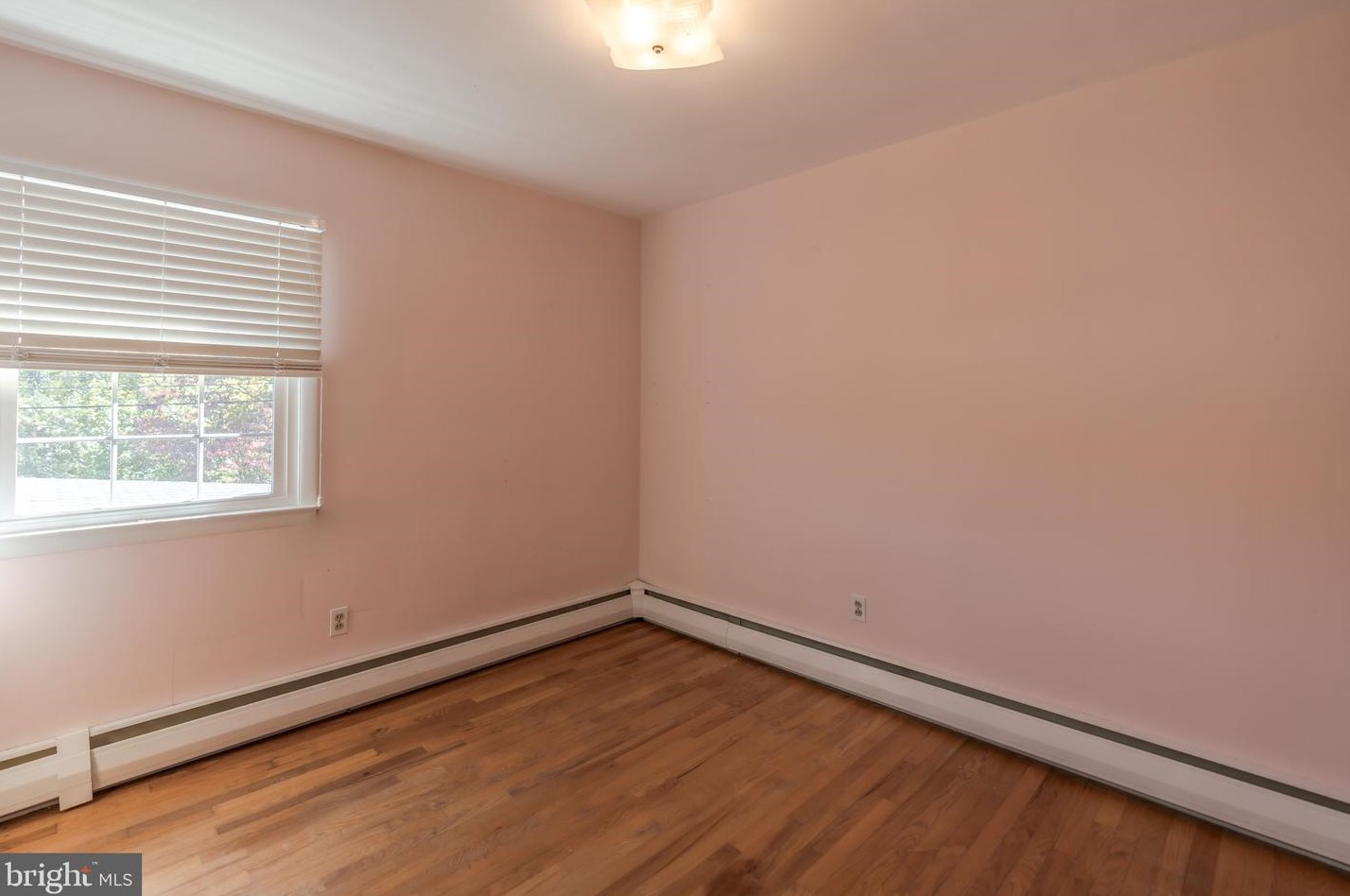 1620 Wood St, Emmaus PA  18049-3322 exterior