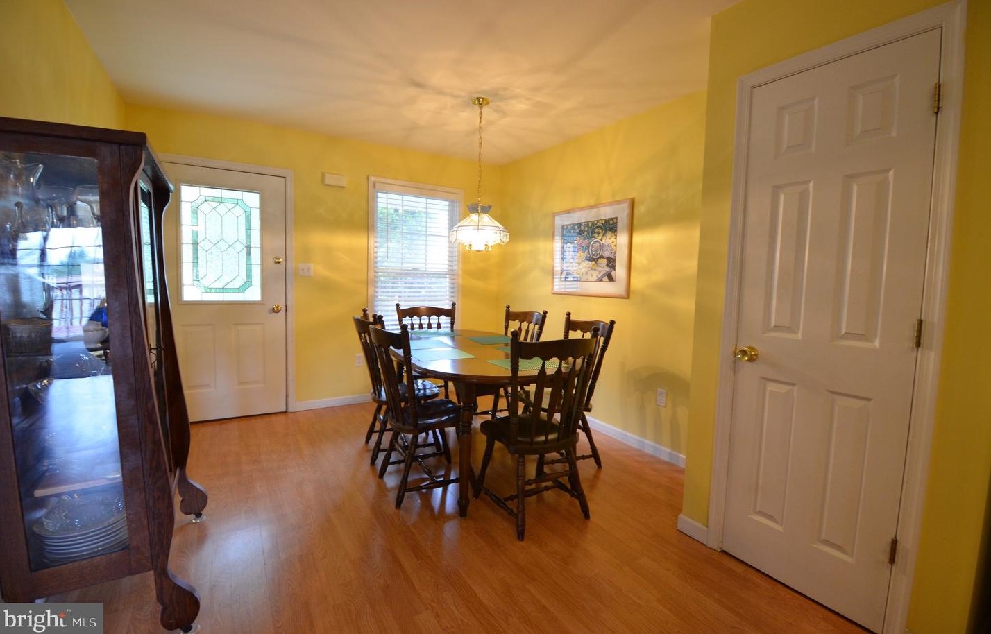 5641 Kart Dr, Allentown, PA 18106-9513