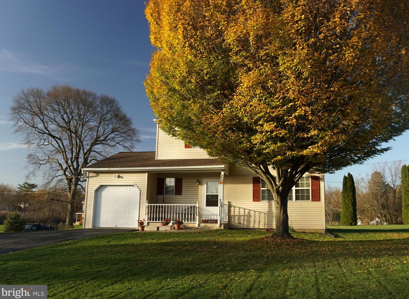 4613 Sieger Rd, Orefield, PA 18069